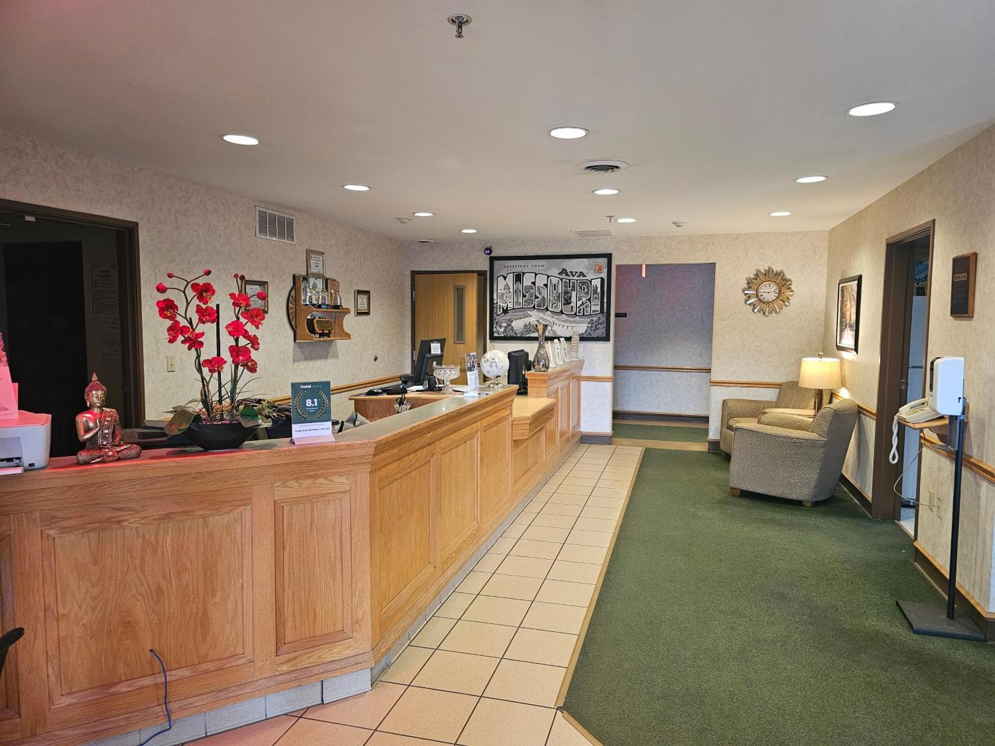 Super 8 By Wyndham Ava Motel Ngoại thất bức ảnh
