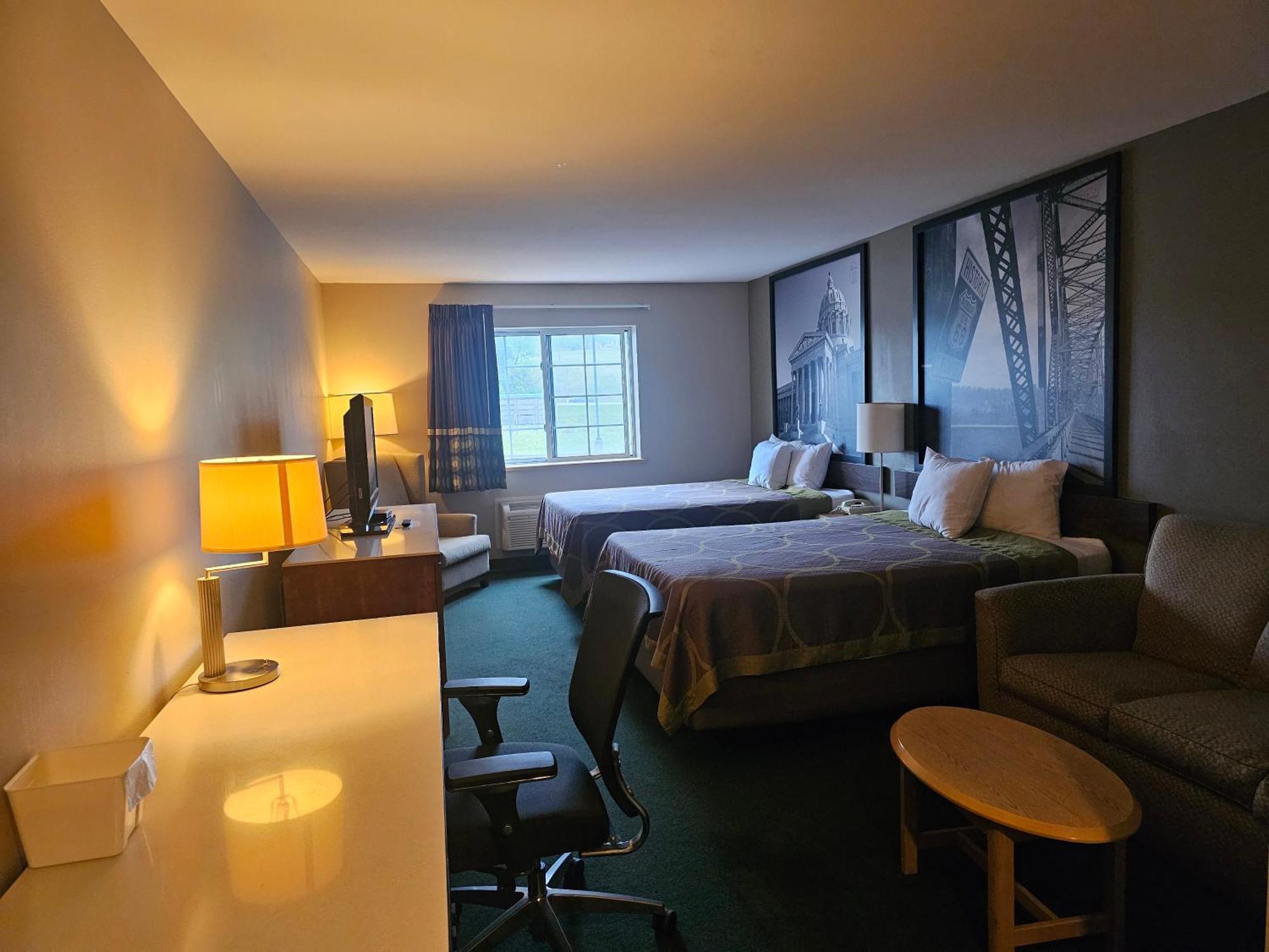 Super 8 By Wyndham Ava Motel Ngoại thất bức ảnh